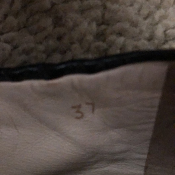 Prada Flats - Picture 8 of 9